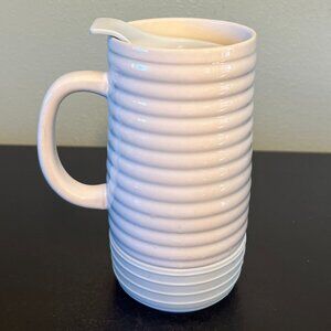 CROFTON White Ceramic Lidded Travel Mug with Mint Green Non-Slip Silicone Bottom